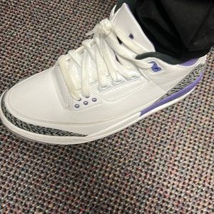 Jordan 3 iris size 9